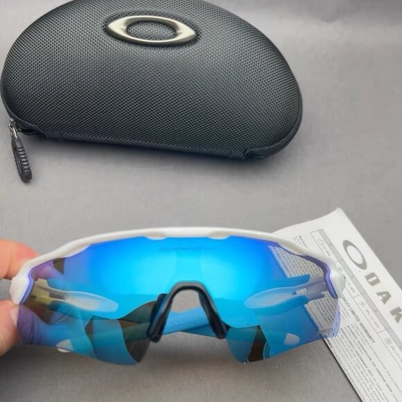 Oakley Radar EV Path Sunglasses – White Frame / Prizm Sapphire Lens - Picture 1 of 5